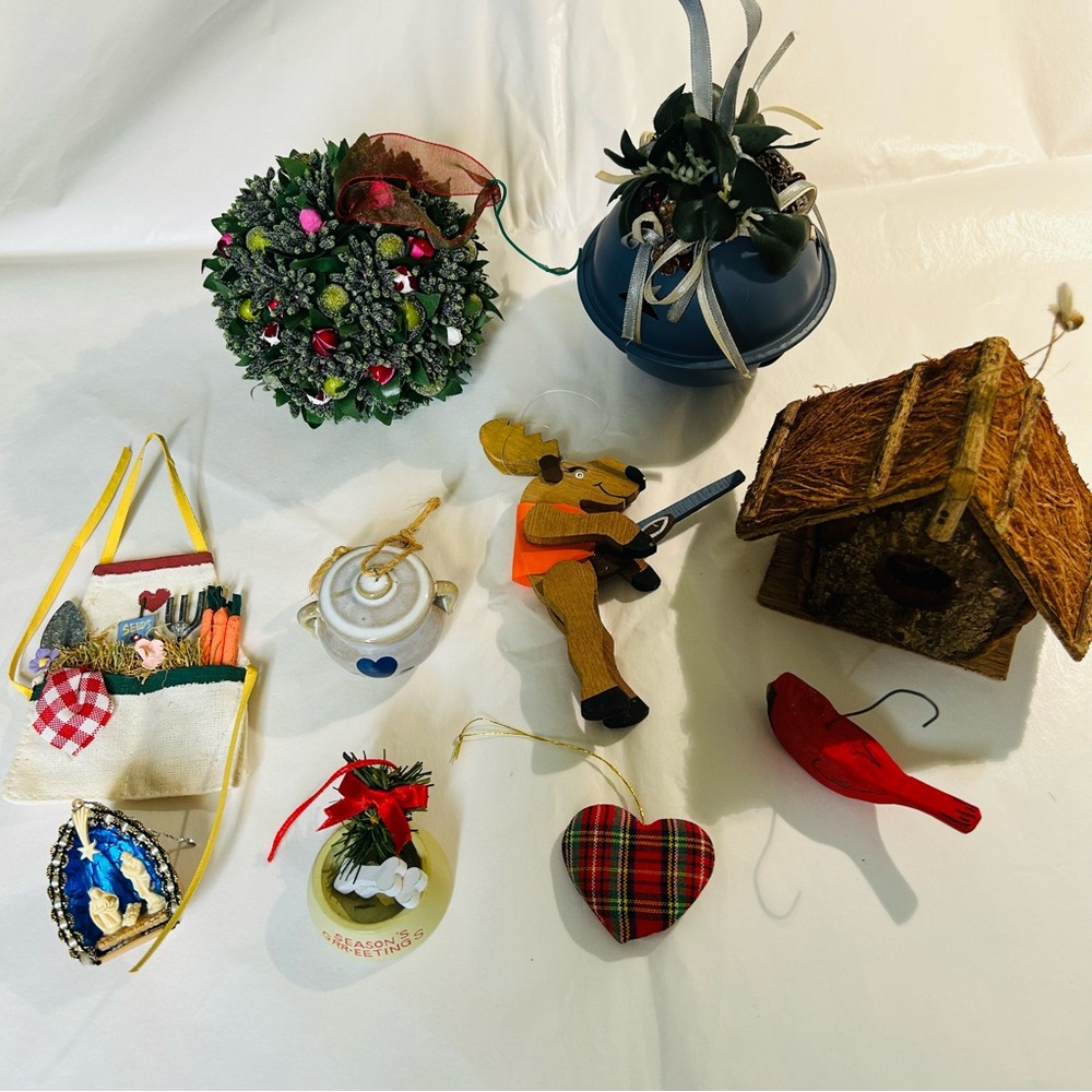 LOT of 10 Ornaments Christmas Rustic Country Cabin Lodge Garden Outdoor